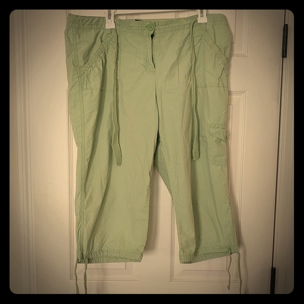 Capri Pants